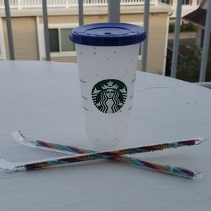 2 straws! & One starbucks confetti cup!🌈🌈